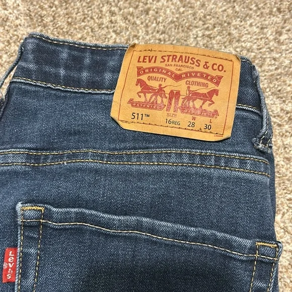 Boys Levis 511 Jeans Size 16 EUC - Picture 2 of 6